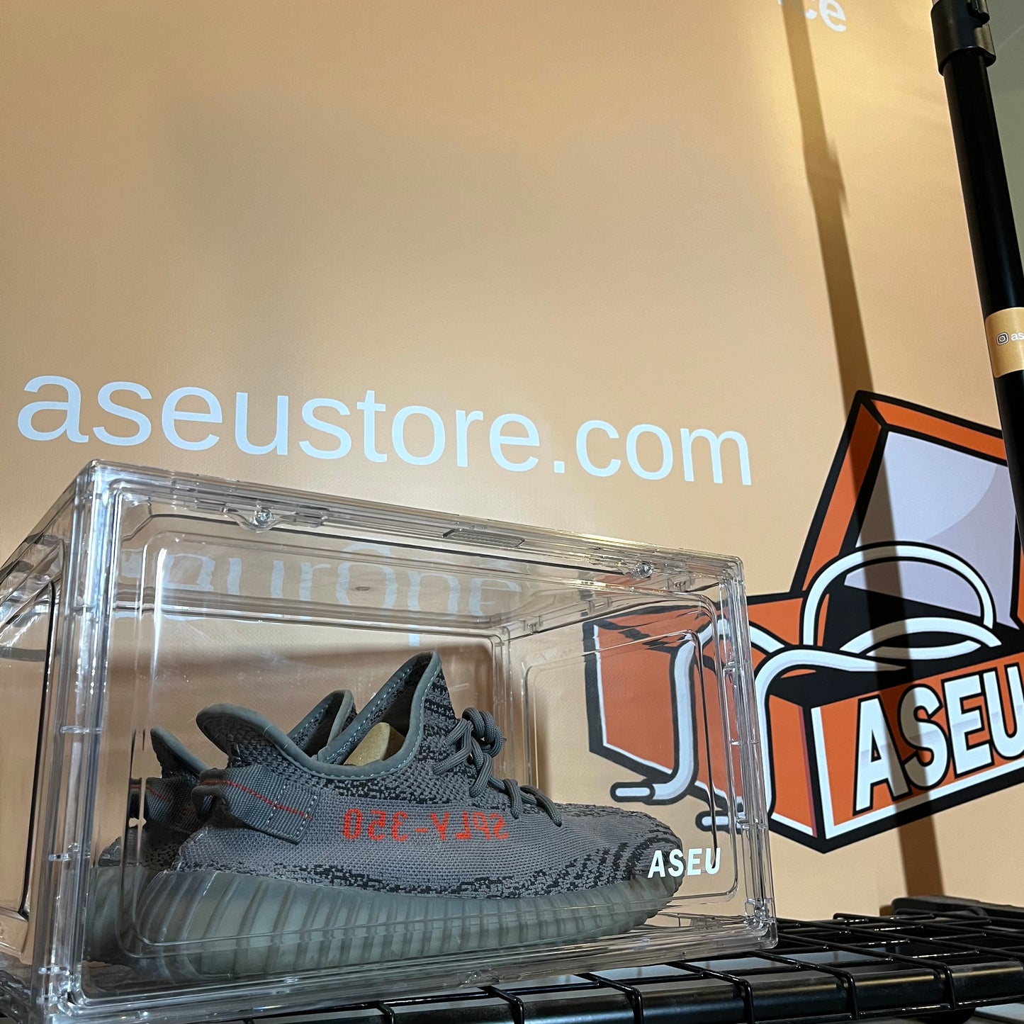 YEEZY Boost 350 V2 Beluga 2.0