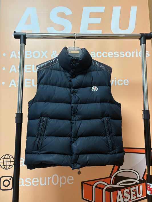 Moncler Cheval Vest
